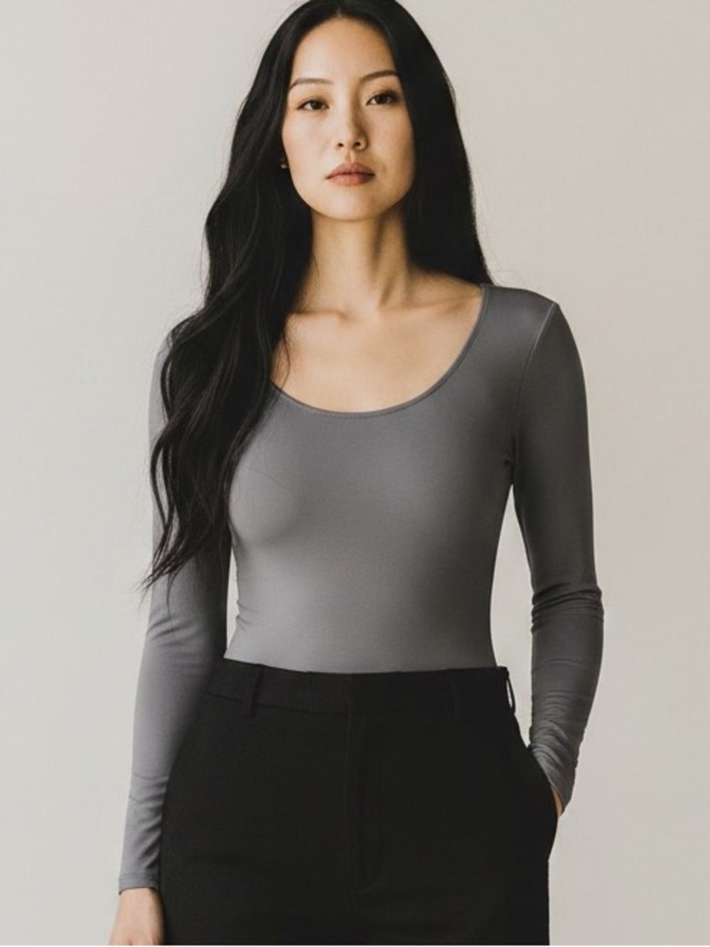 Express Body Contour Scoop Neck Long Sleeve Thong Bodysuit, Gray. Size XS
